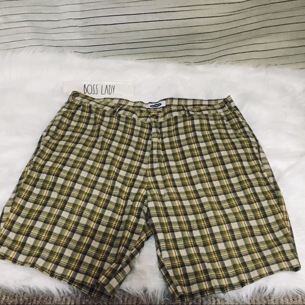 Men’s Old Navy Retro 100% cotton cargo shorts
